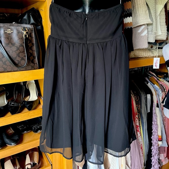 ⭐️BOGO FREE⭐️ NWT GLAMOROUS Strapless Dress - Picture 12 of 13